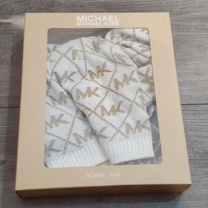 Michael Kors Gold Off White Scarf & Hat Set Ladies